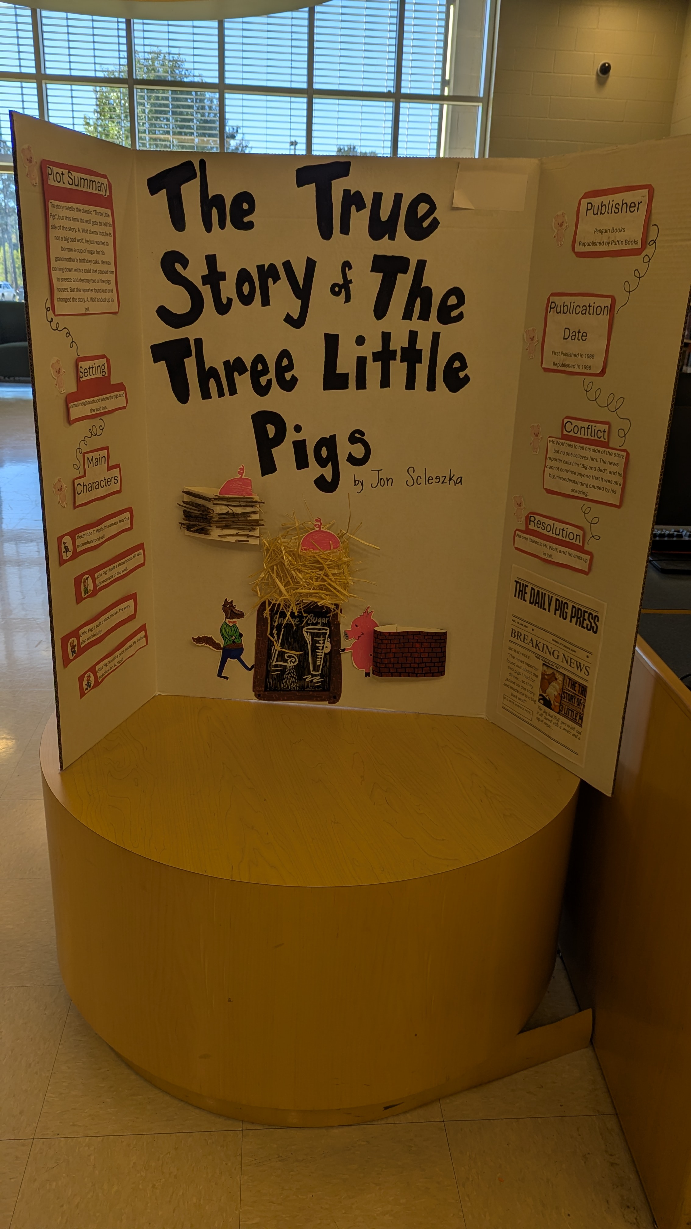 Fourth grade winner Kendall Hamilton